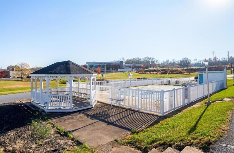 Wingate By Wyndham Mechanicsburg Exteriör bild
